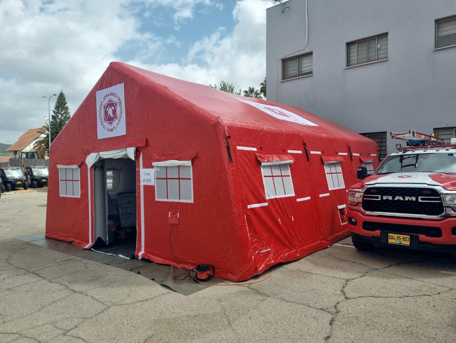 Operational tent for fire and rescue services
